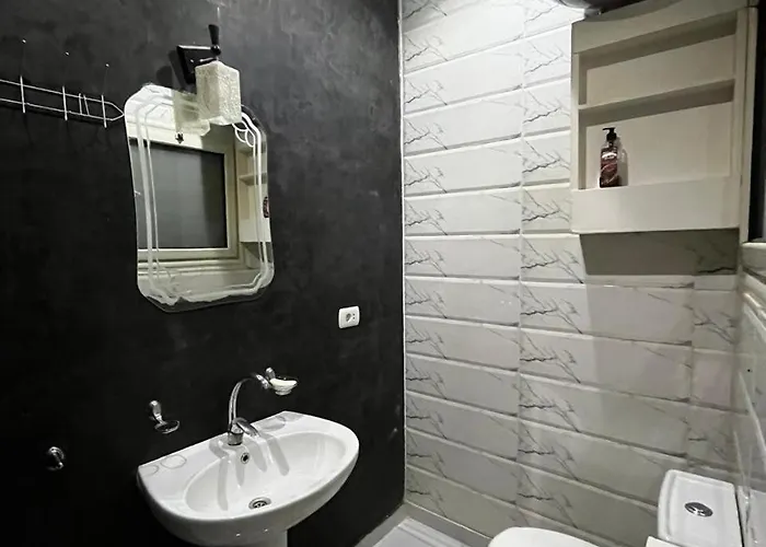 Luxury Classic One Bedroom *